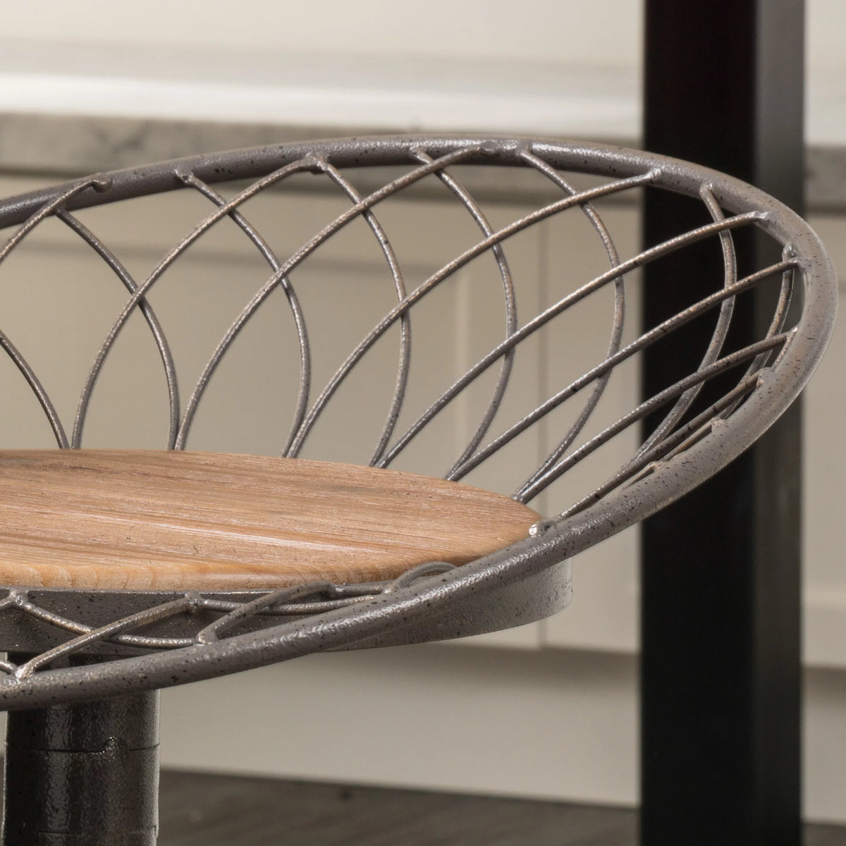 Adjustable Height Bar Stool N158