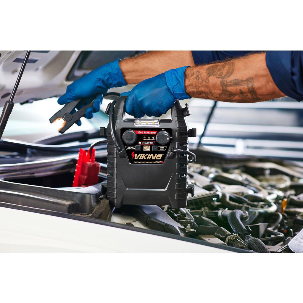 1000 Peak Amp Jump Starter and Power Pack with 150 PSI Air Compressor L552