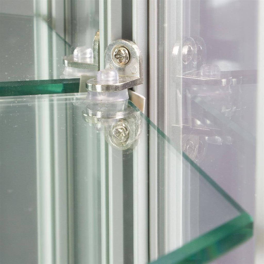 Wall Cabinets O696