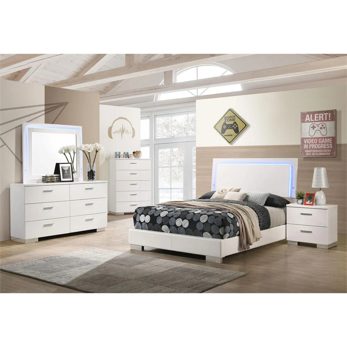 5-Piece Faux Leather Full Size Bedroom Set N7442