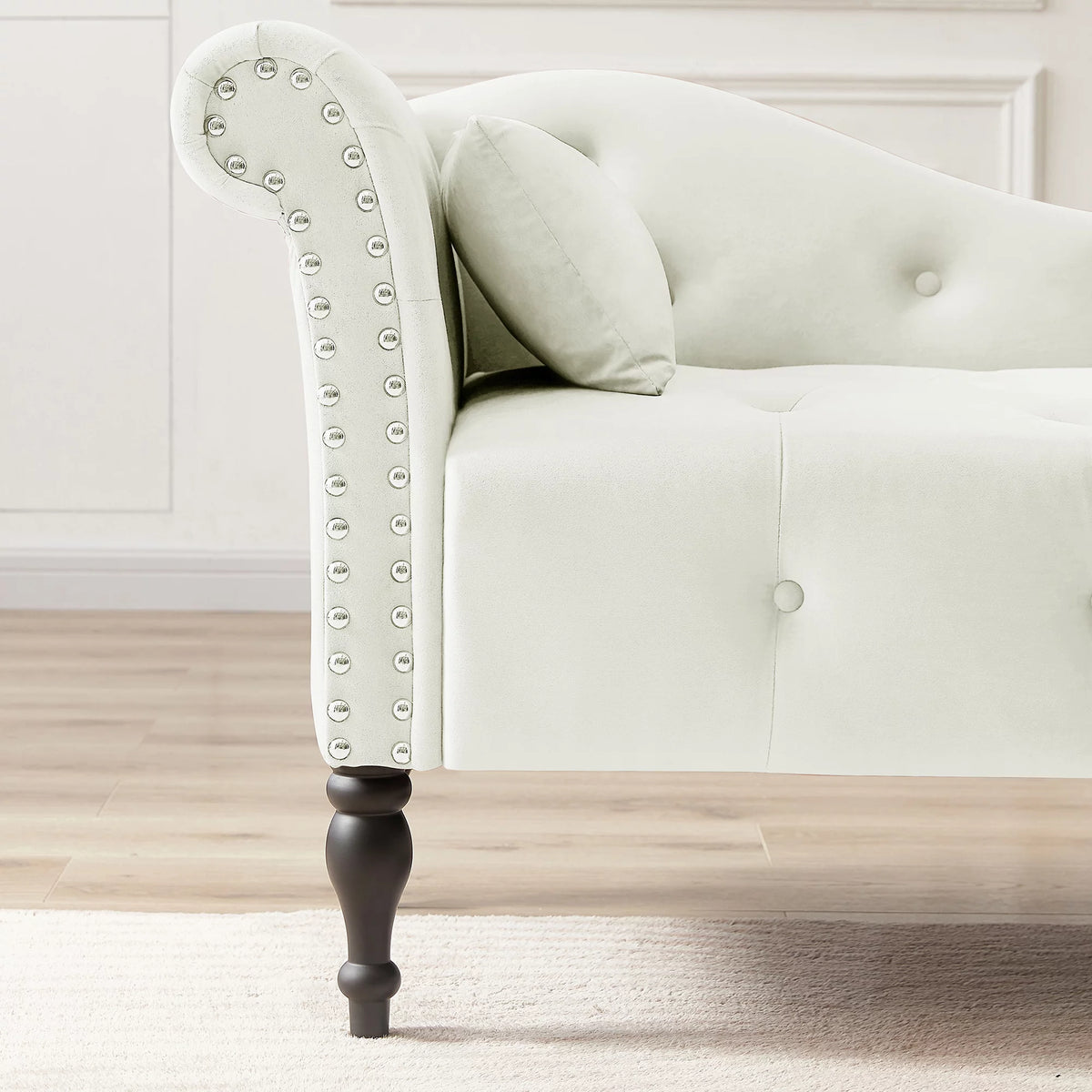 Velvet Tufted Chaise Lounge with Pillow W714