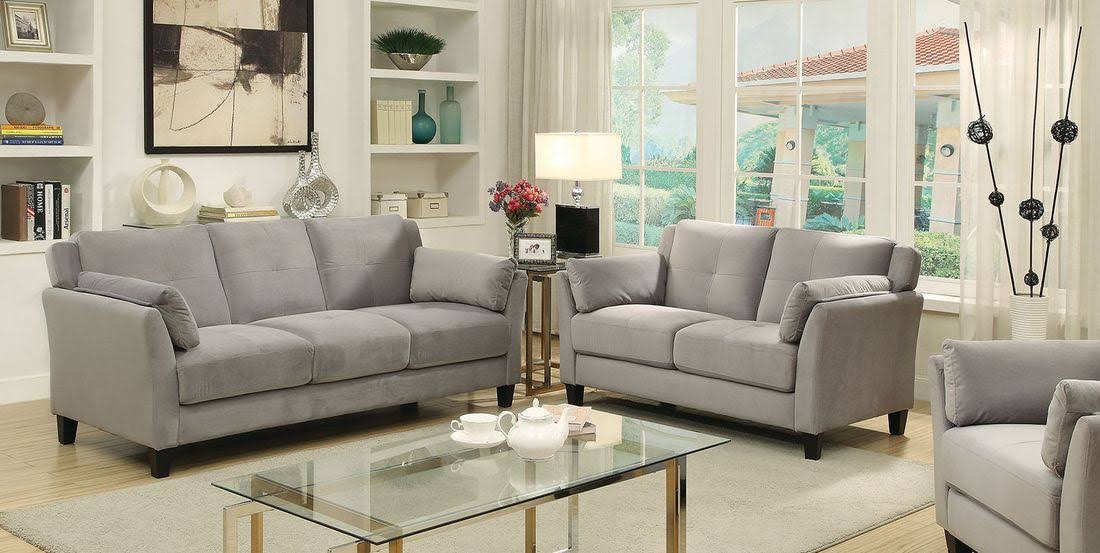 Gray Loveseat Z582