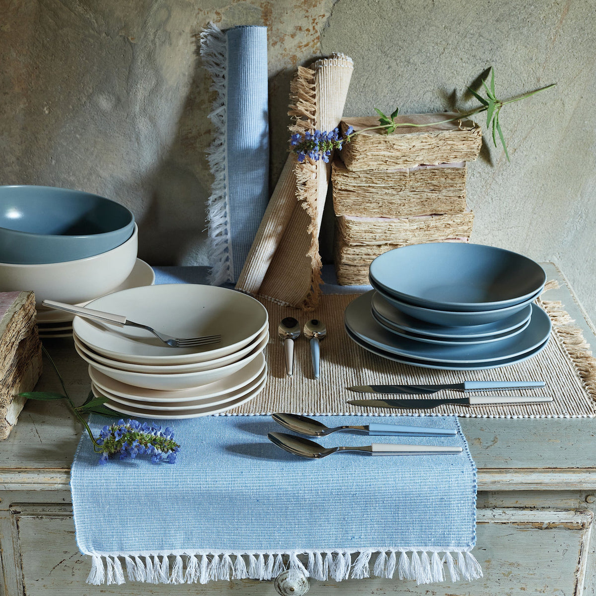 Blue 24 pcs Cutlery J62115