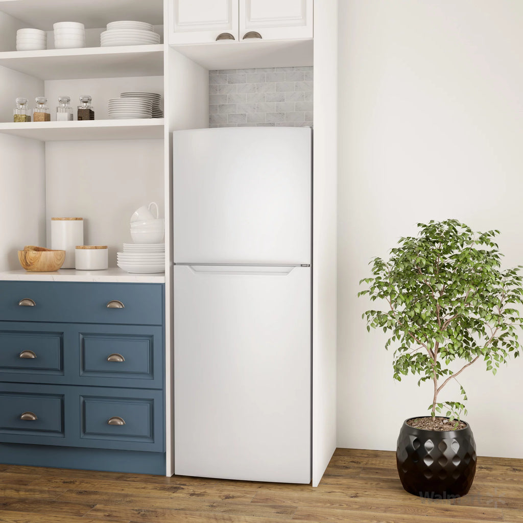 11.6 cu. ft. Mid-Size Refrigerator in White O693712