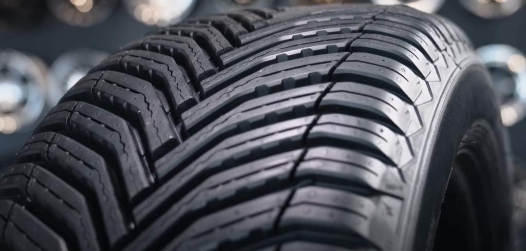 All-Season Car Tire 205/55R16 91H P4811