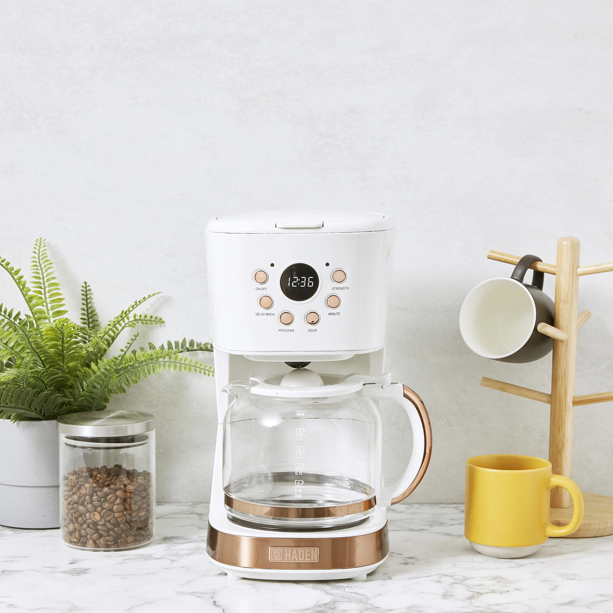 12-Cup Programmable Coffee Maker A51479