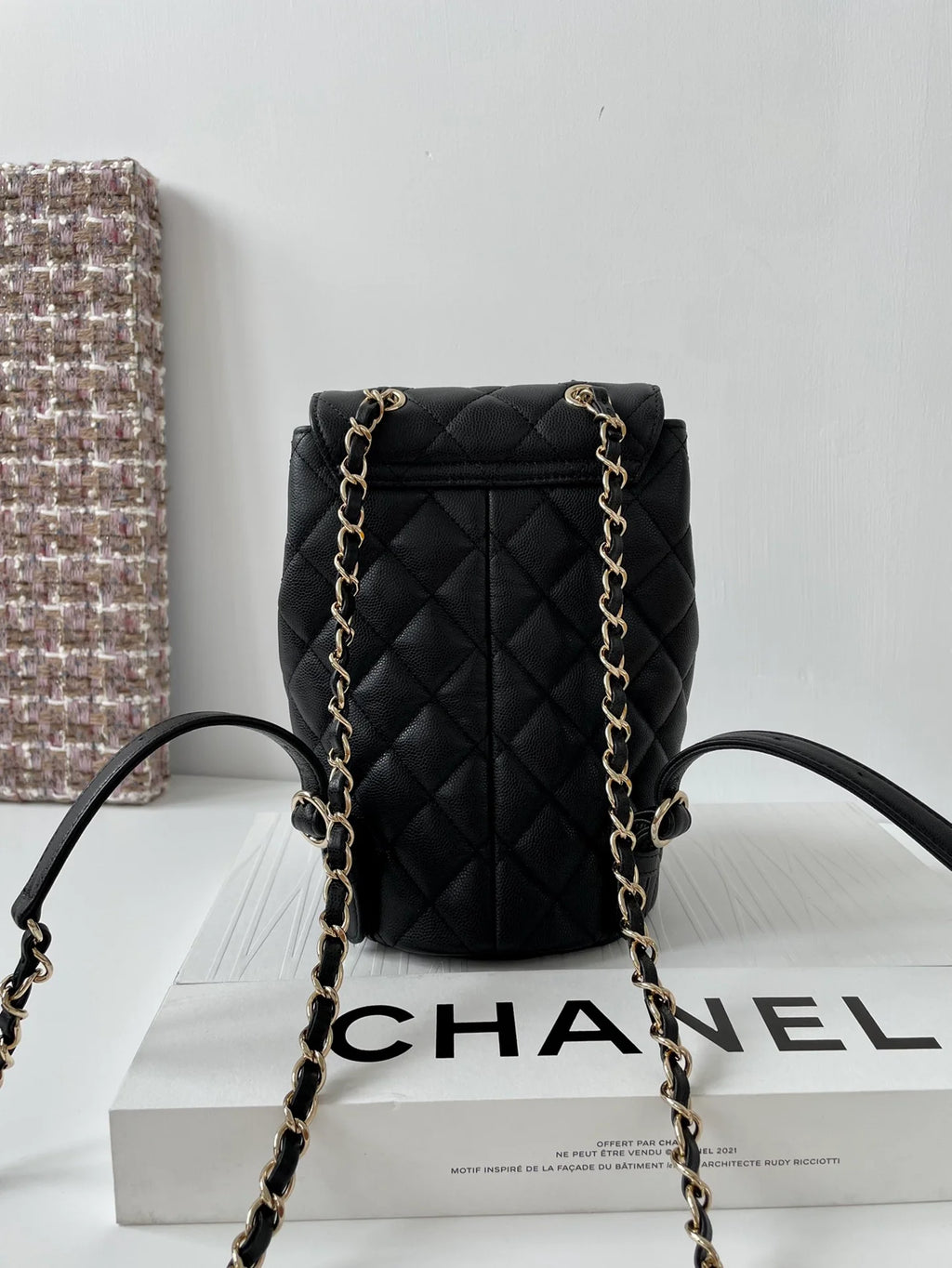 Black Medium Backpack Bag Q37479