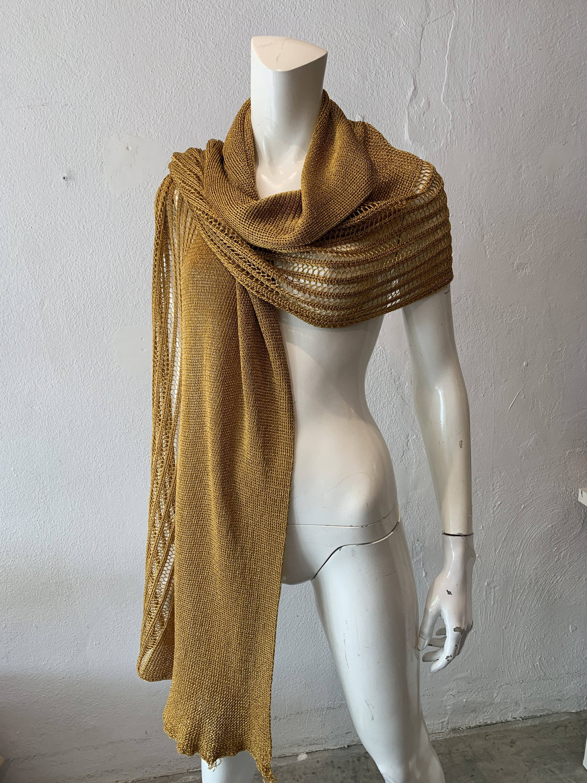 White Scarf T2110