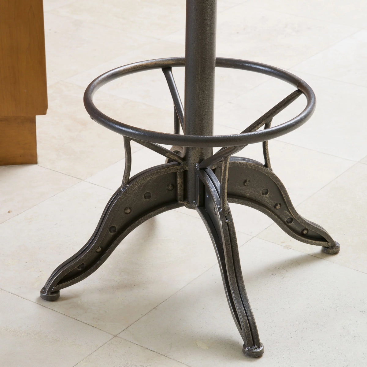 Adjustable Height Bar Stool N158