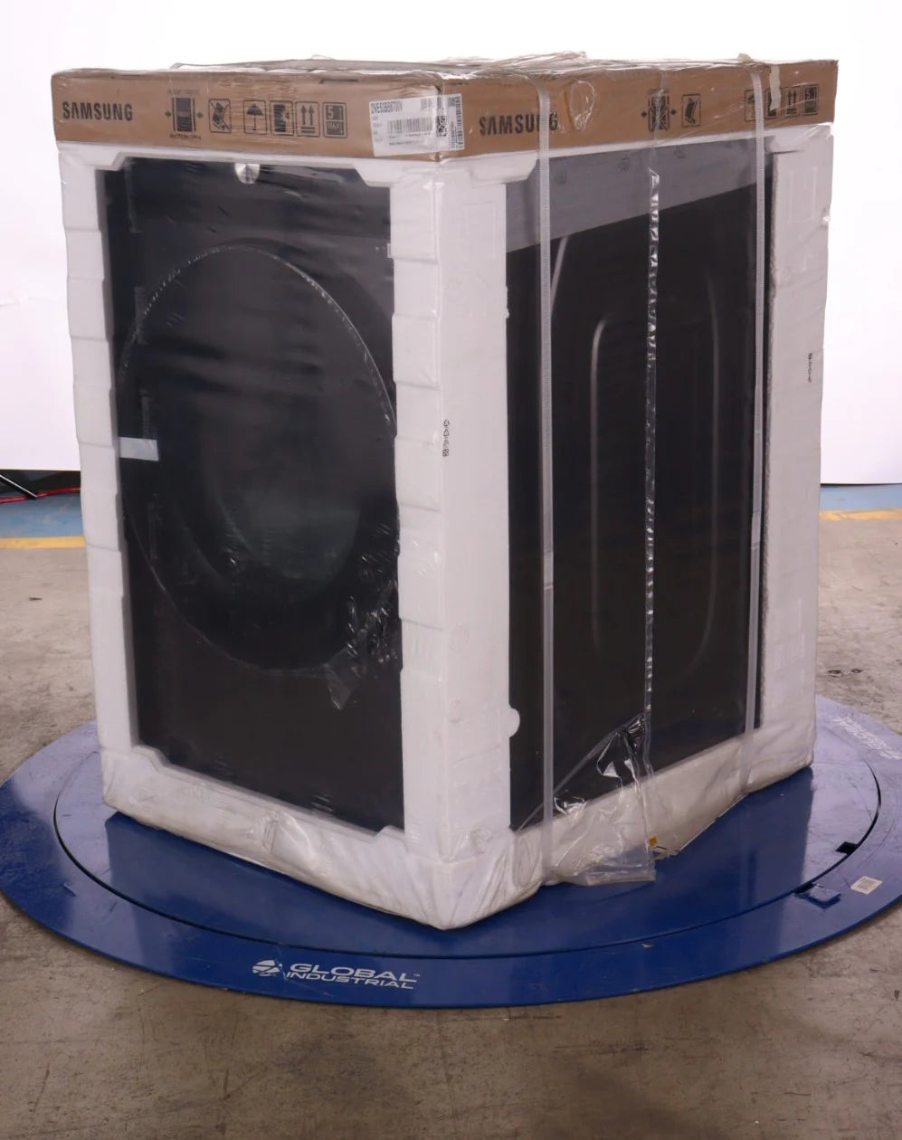 27 In. 7.6 Cu. Ft. Black Stainless Steel Electric Dryer I32684