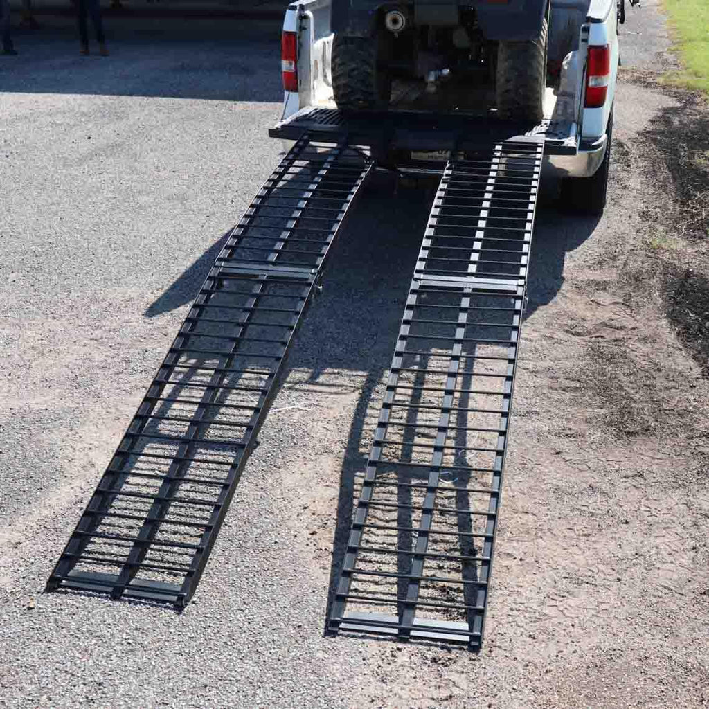 Folding Arch Ramps 10' Pair 1,600 lb. Capacity B877