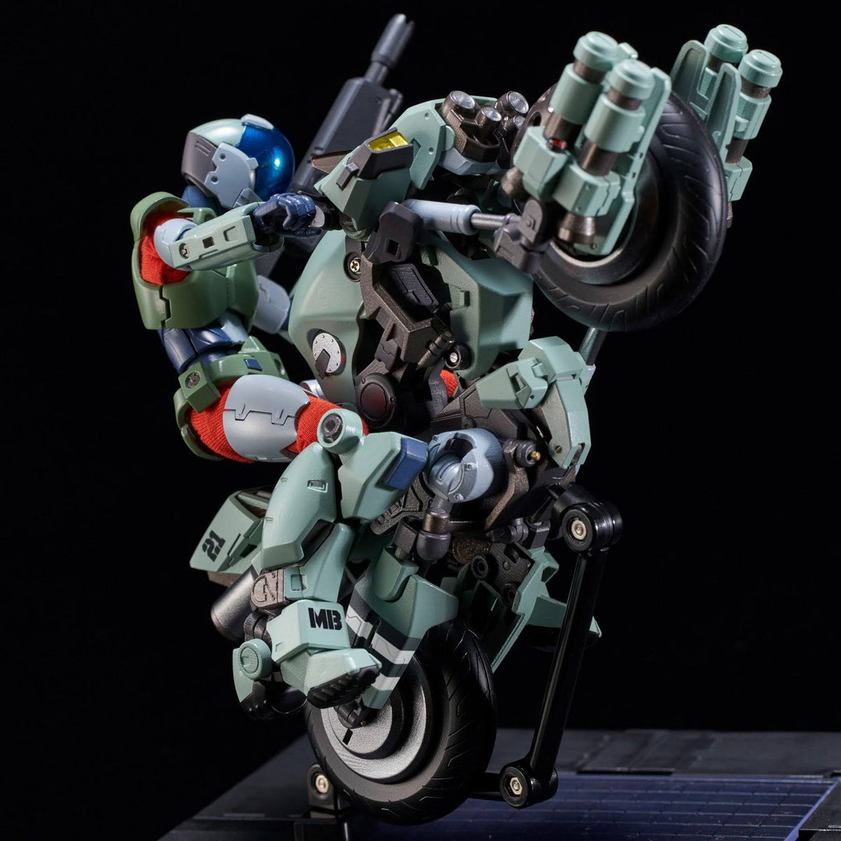 1/12 Scale Painted Action Figure R19550