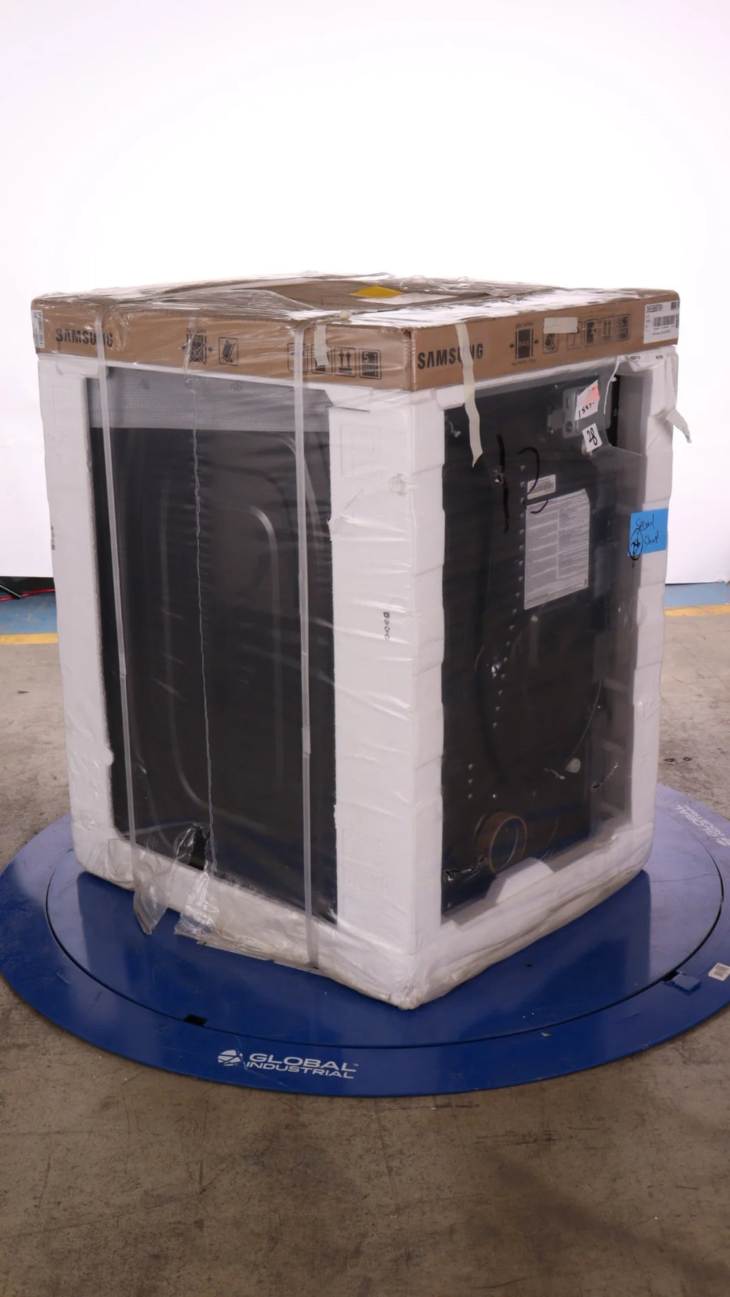 27 In. 7.6 Cu. Ft. Black Stainless Steel Electric Dryer I32684