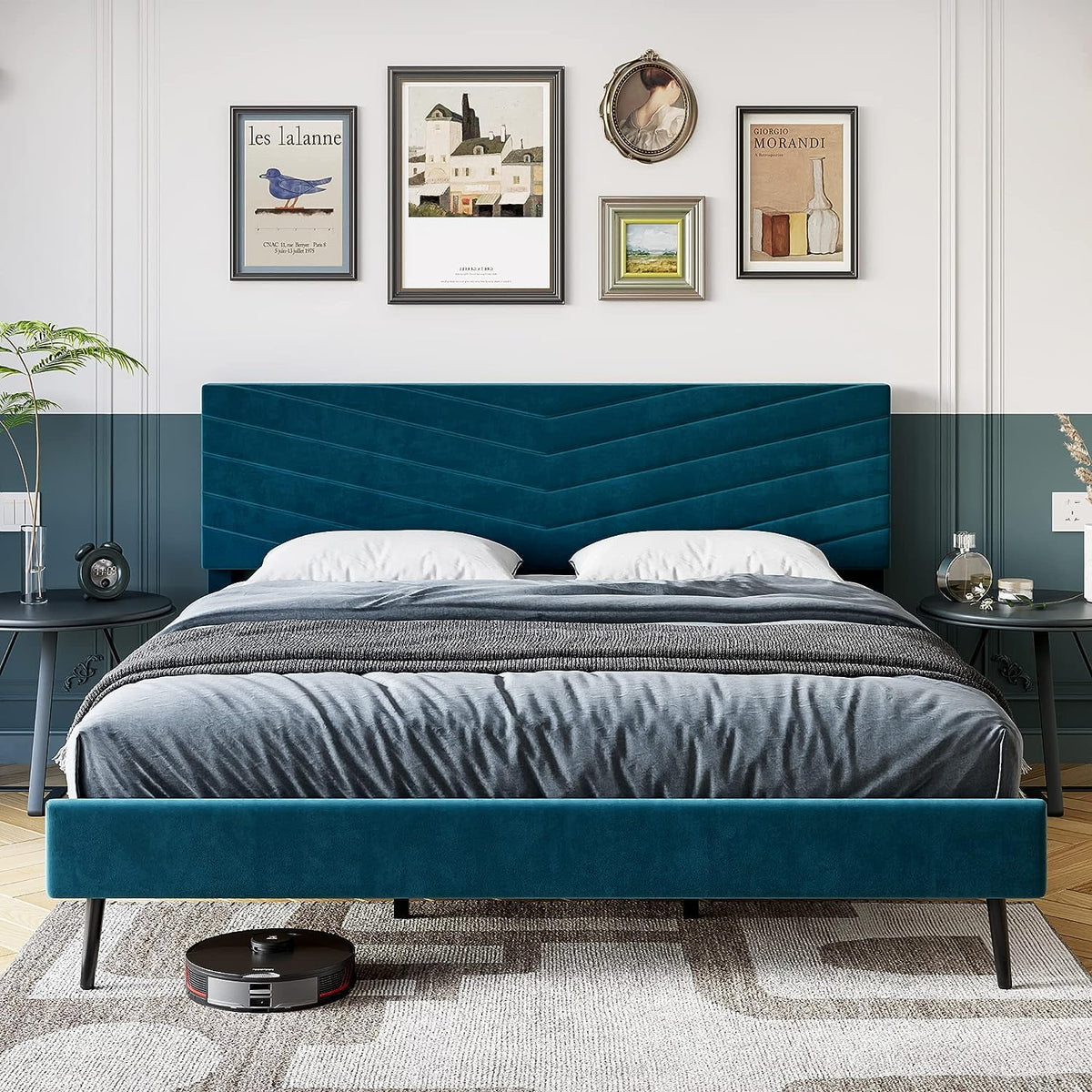 Queen Size Velvet Upholstered Platform Bed Frame with Adjustable Headboard Z555365