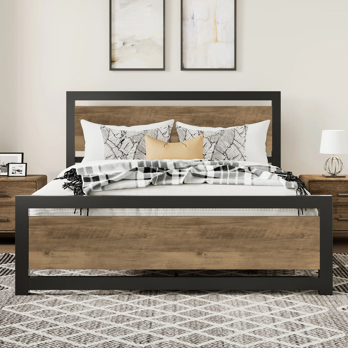 Queen Size Metal Platform Bed Frame with Headboard & Footboard I1732