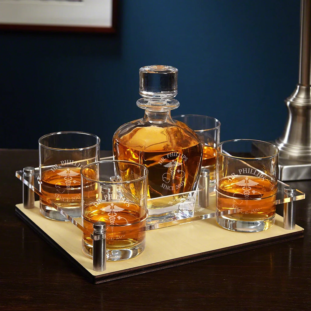 Whiskey Decanter Presentation Set R17199